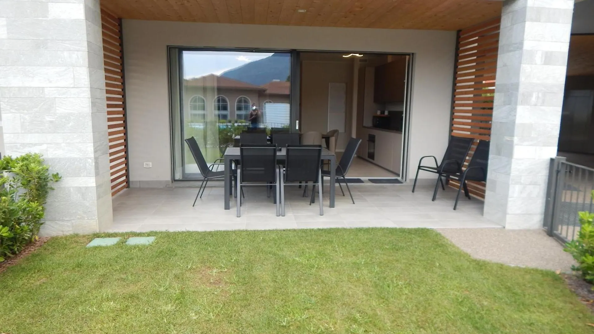 Apartamento Lago Dorato Roxy Apartament Colico